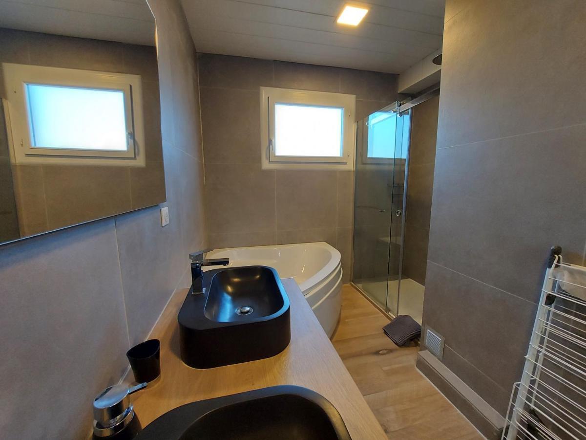 Superbe Appartement Au Centre De St Jorioz 圣若里奥 外观 照片